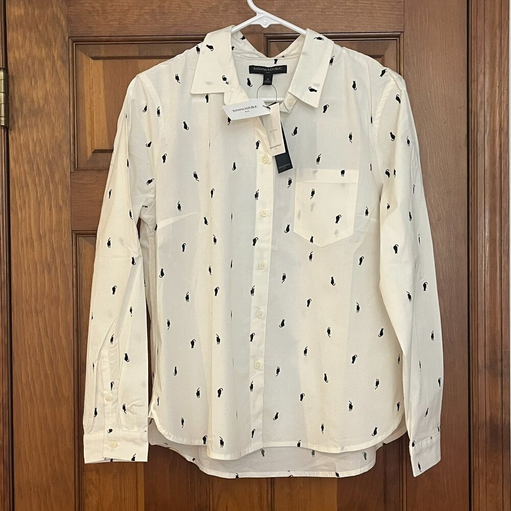 NWT - Ban. Rep. Button Down - Medium - Ivory with Cats